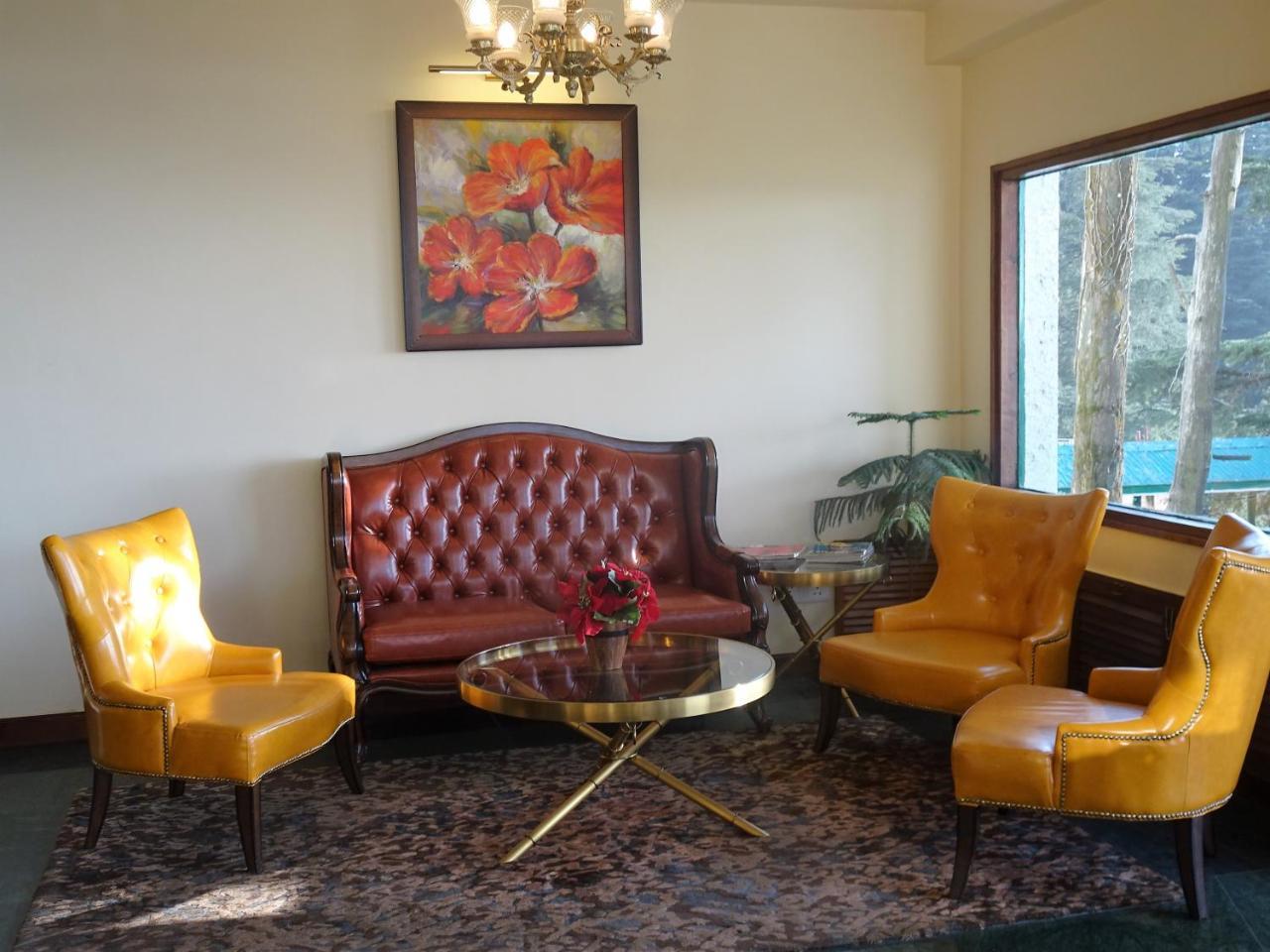 Honeymoon Inn Шімла Екстер'єр фото