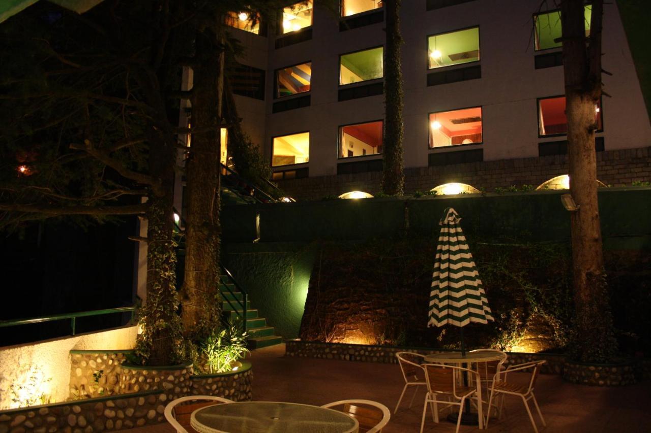 Honeymoon Inn Шімла Екстер'єр фото